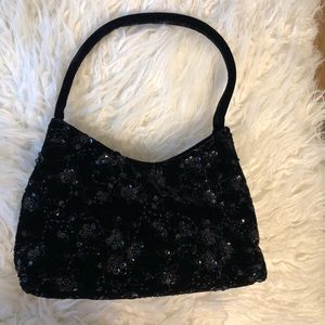 Fab crossbody handbag Strap w/ attached lipstick case! Black(S)velvet & sequins!